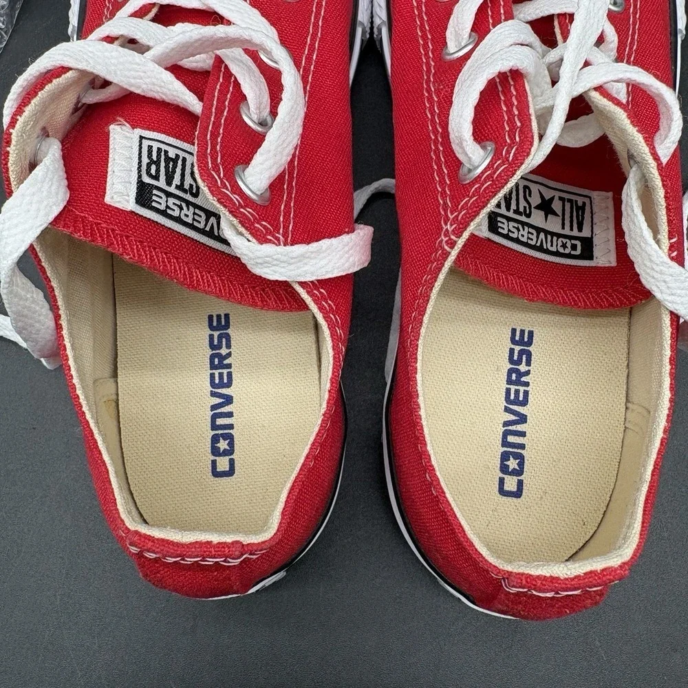 Converse Chuck Taylor All Star Low Top Youth Size 3 Red Canvas Sneakers 3J236